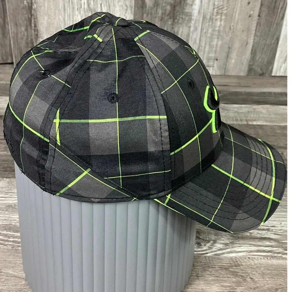 Under Armour Plaid Baseball Cap Hat Grey Black Neon Green Grid Embroidered Logo